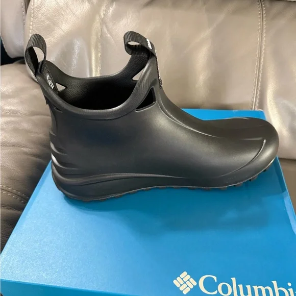 Columbia Black Waterproof Short Rain Clog. Size 13 - Picture 3 of 6